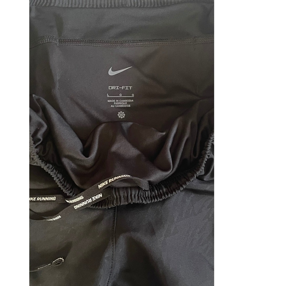 Nike Dri-FIT Womens Running Shorts Black Size Large Athletic Workout Gym - Picture 3 of 4